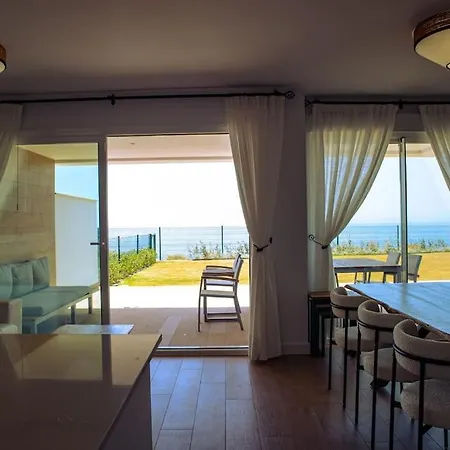 Awesome Views Apartment